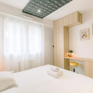 Appartement Blackwood-parking Prive Gratuit, Villeurbanne