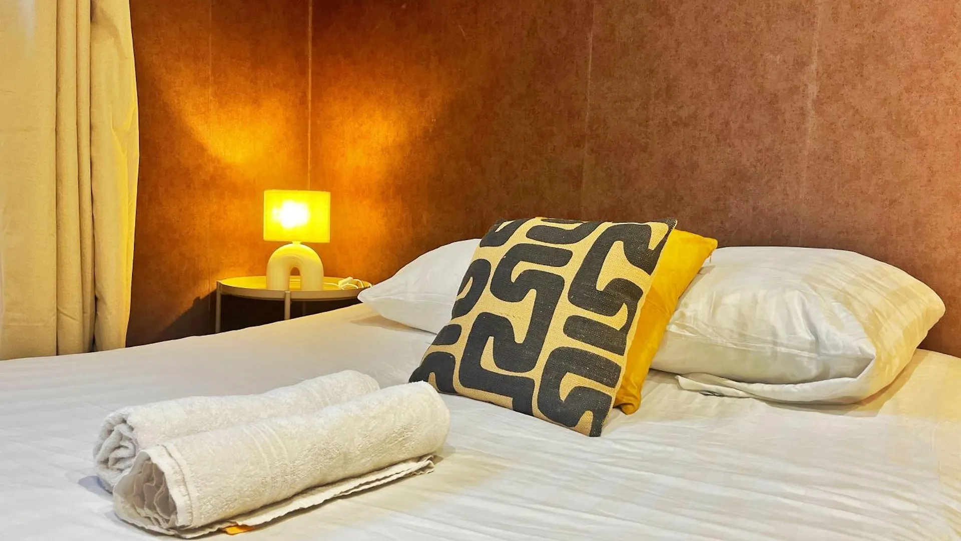 Suite Eltone Villeurbanne 0*,  France