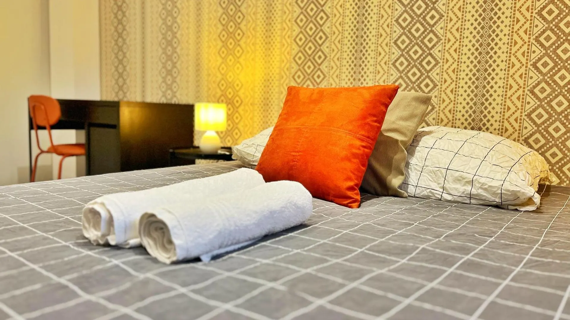 Suite Eltone Villeurbanne France